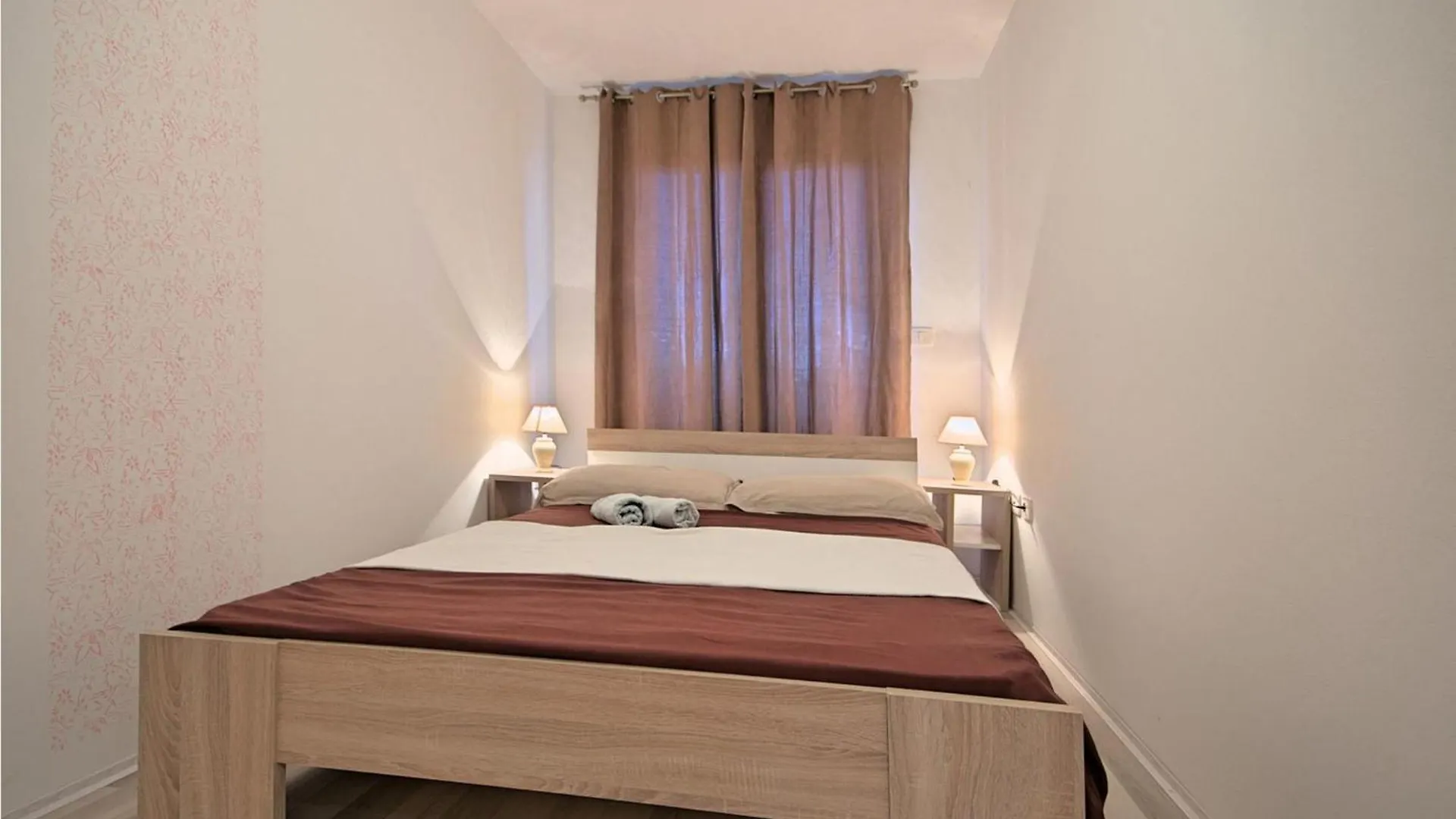 Zlatna Apartment Umag