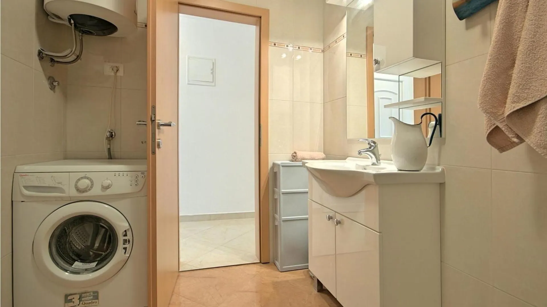 Zlatna Apartment Umag 0*,