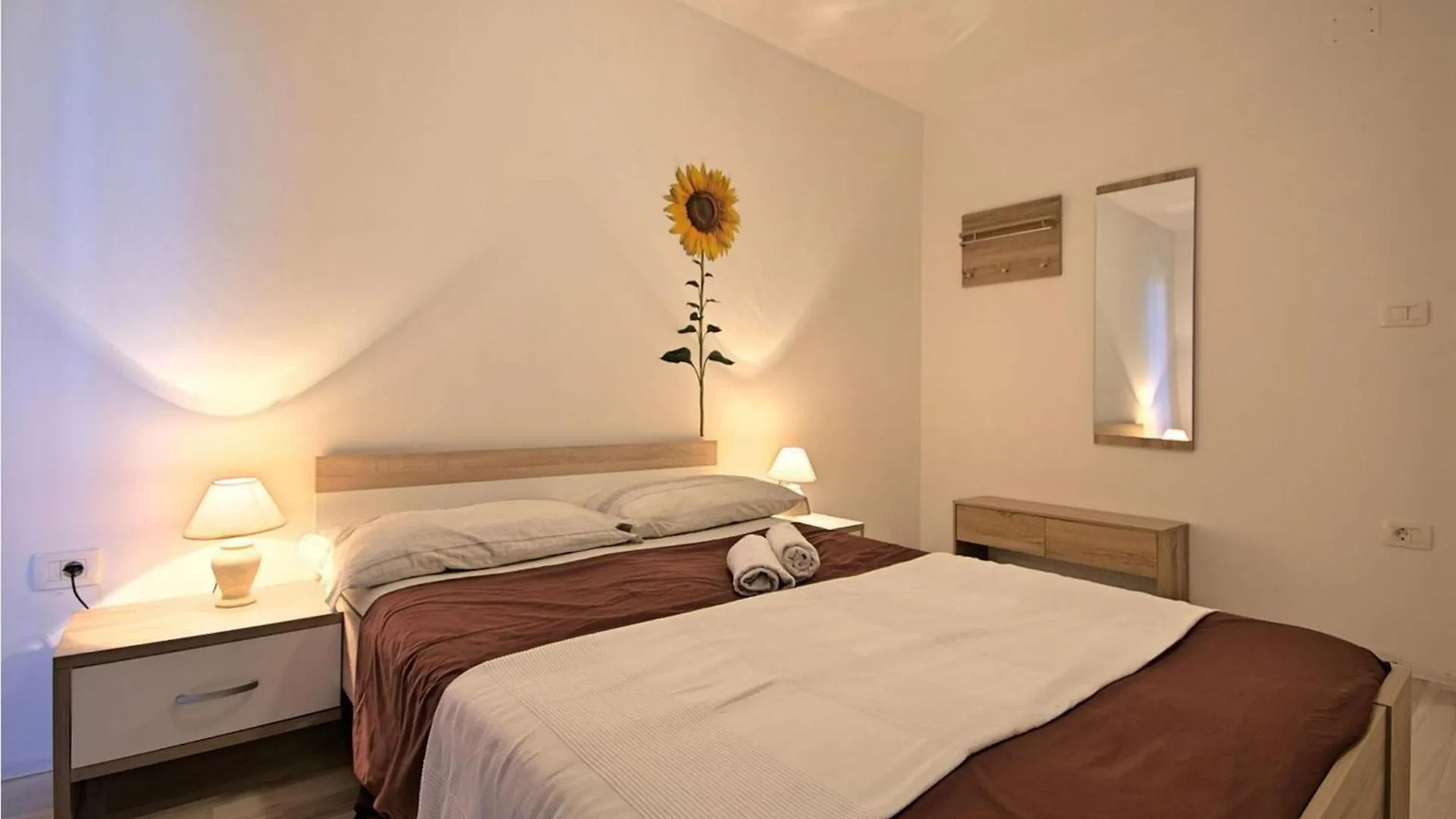 Zlatna Apartment Umag 0*,  Croatia