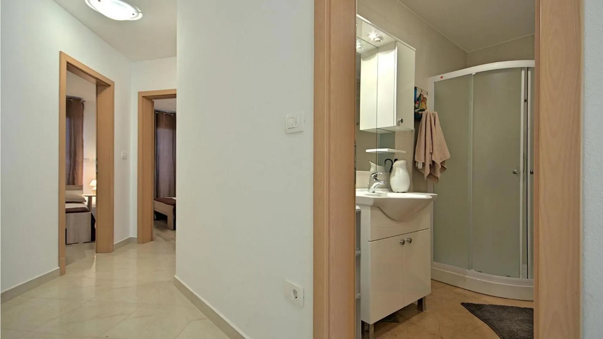 Zlatna Apartment Umag